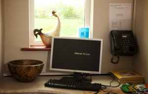 Bunratty Meadows Guest Computer and Printer Plus Telephone